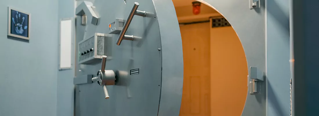 Vault and Safe locksmith services in Terwillegar South, AB